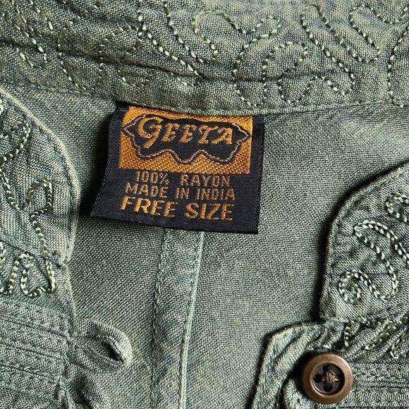 Geeta Tunic Top Over Shirt Embroidered Bohemian Button Front Green Rayon India - Picture 10 of 10